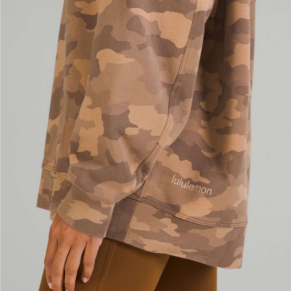 Lululemon Perfectly Oversized Crew
Heritage 365 Camo Beige Multi - Picture 5 of 10